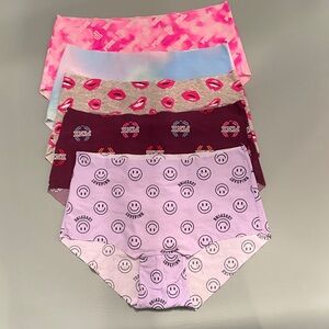 PINK Victoria's Secret Shorties Panty Set